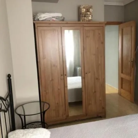 Con 2 Stanze Letto *